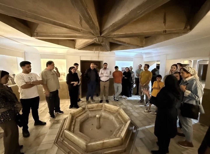 تداوم طرح نوروزی استقرار راهنمایان گردشگری در بناهای شاخص استان یزد برای شانزدهمین سال متوالی