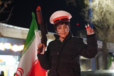 اجتماع مردم ولایت‌مدار ارومیه در بیعت با رهبر انقلاب و خون‌خواهی امام شهید