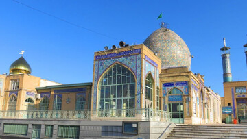 طرح ملی «آرامش بهاری، بیعت با ولایت» در ۱۵ امام‌زاده و بقعه متبرکه زنجان اجرا شد