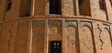 قلعه تاریخی قمشلو