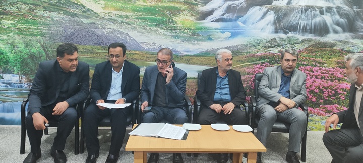 بازدید استاندار کهگیلویه و بویراحمد از ستاد اسکان فرهنگیان