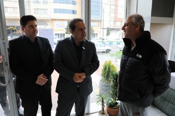 ارزیابی نوروزی از مراکز اقامتی ایلام/ استاندار بر نقش گردشگری در جهش توسعه‌ای استان تأکید کرد