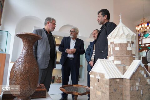 بازدید فرماندار ارومیه از دبیرخانه ستاد اجرایی خدمات سفر آذربایجان غربی