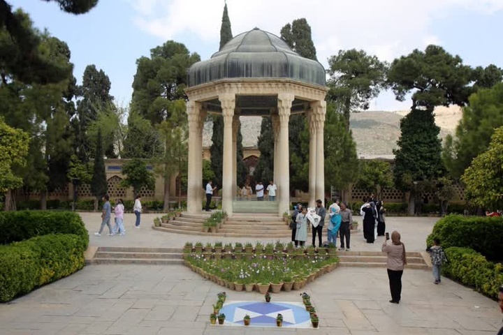حافظیه جزو اماکن تاریخی پربازدید شیراز در نوروز ۱۴۰۵