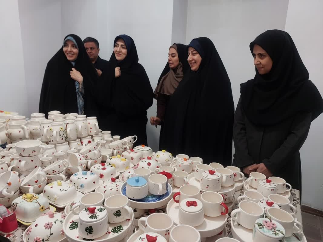 آغاز به‌کار نمایشگاه نوروزی صنایع‌دستی و هنرهای سنتی  قزوین در دولتخانه صفوی