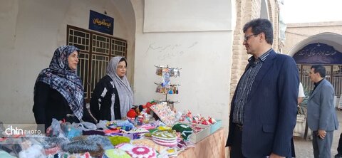 از زمزمه‌یِ آبشار تا ضیافتِ حصیر در میدان‌خان؛ پایشِ میدانیِ زیرساخت‌هایِ گردشگریِ بافق