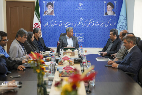 خدمت‌رسانی بیش‌از ۴۰۰ دستگاه اتوبوس در استان کرمان به گردشگران نوروزی