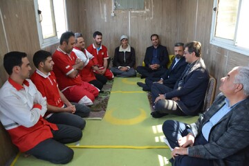 بررسی روند خدمات نوروزی و ظرفیت‌های میراثی شهرستان‌های زارچ و اشکذر