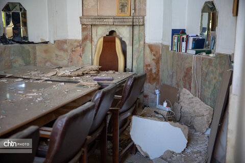 بازدید دبیر کمیته ملی سازمان یونسکو در ایران از بناهای تاریخی آسیب دیده در اصفهان