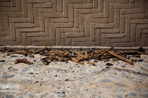 بازدید دبیر کمیته ملی سازمان یونسکو در ایران از بناهای تاریخی آسیب دیده در اصفهان