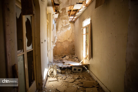 بازدید دبیر کمیته ملی سازمان یونسکو در ایران از بناهای تاریخی آسیب دیده در اصفهان