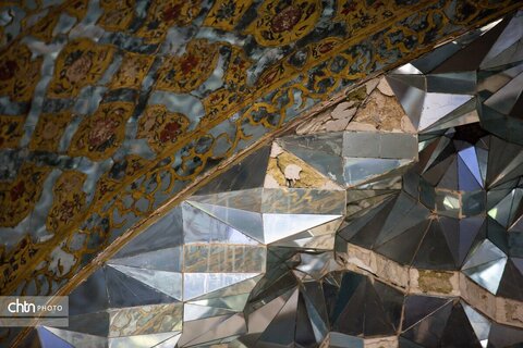 بازدید دبیر کمیته ملی سازمان یونسکو در ایران از بناهای تاریخی آسیب دیده در اصفهان