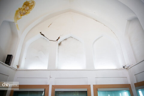 بازدید دبیر کمیته ملی سازمان یونسکو در ایران از بناهای تاریخی آسیب دیده در اصفهان