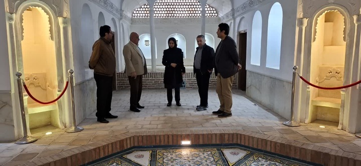 پایش مستمر بناهای تاریخی در قزوین /بازدید سرپرست میراث‌فرهنگی استان قزوین از بنای تاریخی حسینیه امینی‌ها