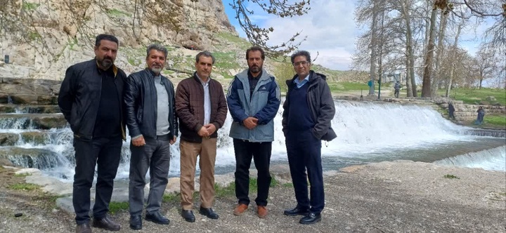 بازدید دبیر ستاد اجرایی خدمات سفر کرمانشاه از سایت جهانی بیستون/ خدمات‌دهی مناسب به گردشگران در اولویت ستاد خدمات سفر