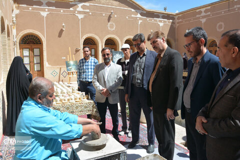 پویش مردمی مرمت/ بافت تاریخی زارچ در مسیر احیا / بازدید مدیرکل میراث‌فرهنگی یزد از ظرفیت‌های گردشگری شهرستان