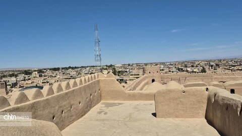 بررسی روند پروژه‌های میراث‌فرهنگی و گردشگری مروست