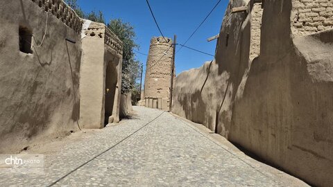 بررسی روند پروژه‌های میراث‌فرهنگی و گردشگری مروست