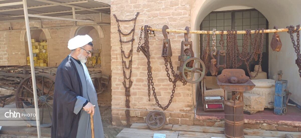 دبیر شورای عالی انقلاب فرهنگی از محوطه جهانی شوش بازدید کرد