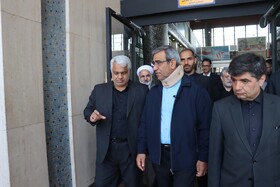 بازدید استاندار و رئیس ستاد اجرایی خدمات سفر خراسان رضوی و مدیر کل میراث‌فرهنگی گردشگری وصنایع دستی خراسان رضوی از پایانه امام رضا(ع) وایستگاه راه آهن شهید رئیسی مشهد