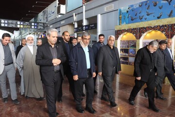 بازدید استاندار و رئیس ستاد اجرایی خدمات سفر خراسان رضوی از ایستگاه راه‌آهن شهید رئیسی مشهد