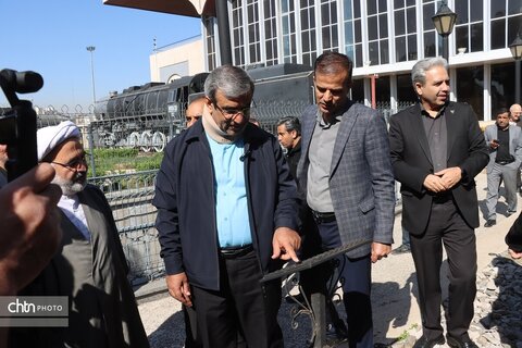 بازدید استاندار و رئیس ستاد اجرایی خدمات سفر خراسان رضوی و مدیر کل میراث‌فرهنگی گردشگری وصنایع دستی خراسان رضوی از پایانه امام رضا(ع) وایستگاه راه آهن شهید رئیسی مشهد