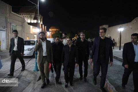 رصد وضعیت اجتماعی و بازدید از غرفه‌های صنایع‌دستی در دومین حضور میدانی معاون استاندار در بافت تاریخی یزد