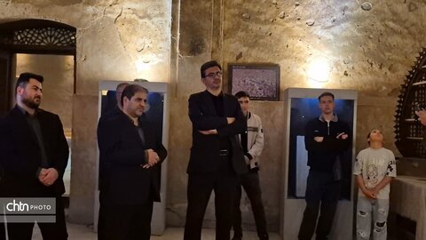 رصد وضعیت اجتماعی و بازدید از غرفه‌های صنایع‌دستی در دومین حضور میدانی معاون استاندار در بافت تاریخی یزد