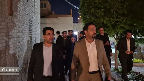 رصد وضعیت اجتماعی و بازدید از غرفه‌های صنایع‌دستی در دومین حضور میدانی معاون استاندار در بافت تاریخی یزد