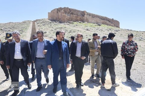 بازدید استاندار فارس از پاسارگاد