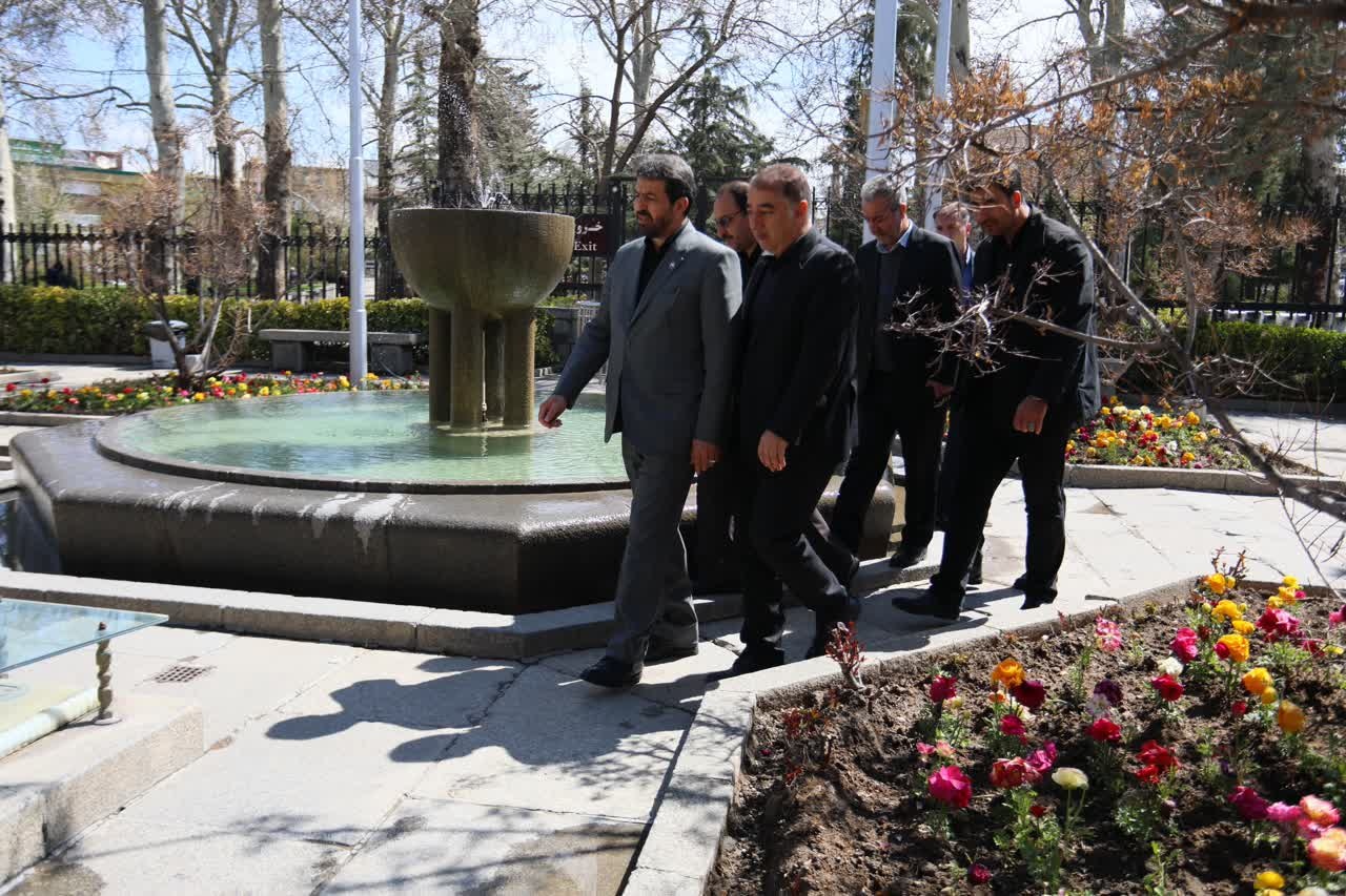 بازدید استاندار همدان از اماکن تاریخی