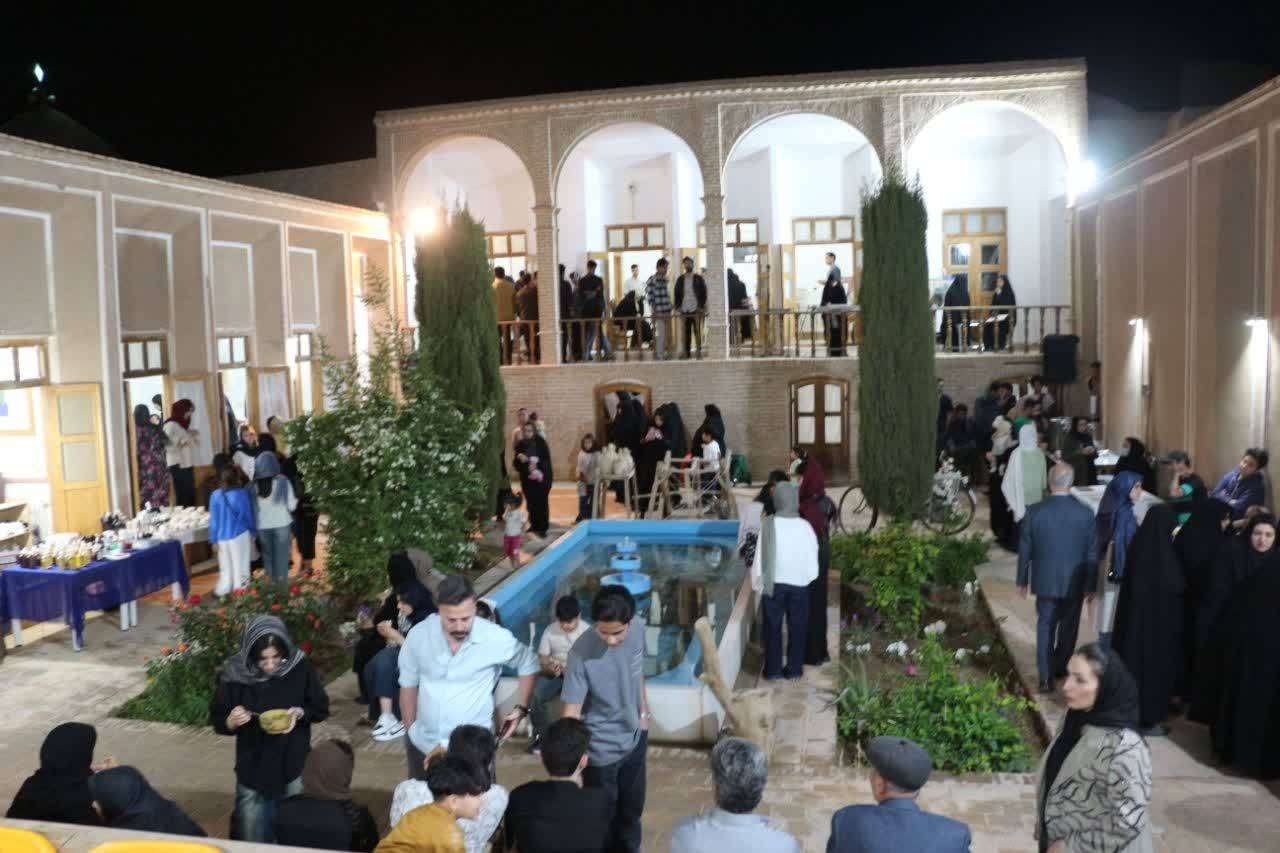 محکومیت حمله به آثار تاریخی ایران توسط فعالان میراث فرهنگی، گردشگری و صنایع‌دستی شهر اردکان