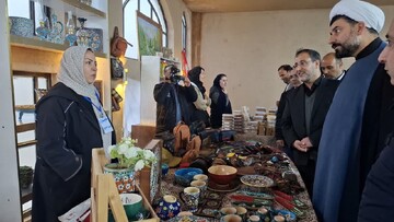 راه‌اندازی بازارچه صنایع‌دستی در مینی‌ورد ملایر