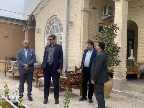 ارزیابی ظرفیت‌ها و بررسی چالش‌های بوم‌گردی‌های شهرستان تفت