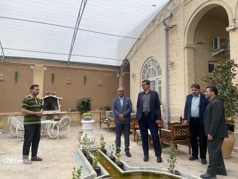 ارزیابی ظرفیت‌ها و بررسی چالش‌های بوم‌گردی‌های شهرستان تفت