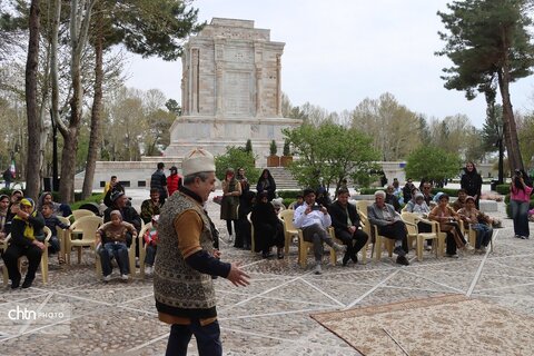 حال وهوای روز طبیعت در آرامگاه حکیم ابوالقاسم فردوسی توسی