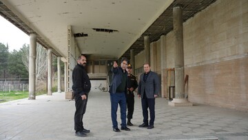 بازدید مدیرکل پایگاه‌های میراث ملی و جهانی از پروژه موزه بزرگ کرمانشاه/ کرمانشاه نیازمند یک موزه بزرگ است 