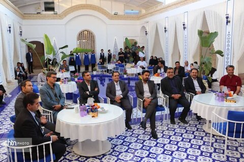 افتتاح سفره‌خانه سنتی عمارت مهزاد در اردکان / ۳۵ میلیارد تومان سرمایه‌گذاری و ۳۵ شغل ایجاد شد
