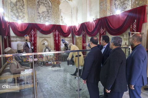 بازدید استاندار از ارگ کریم خانی