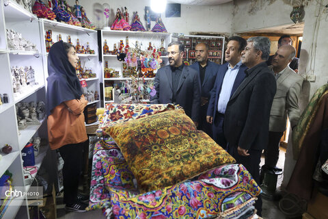 بازدید استاندار از ارگ کریم خانی