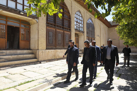 بازدید استاندار از ارگ کریم خانی