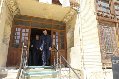 بازدید استاندار از ارگ کریم خانی