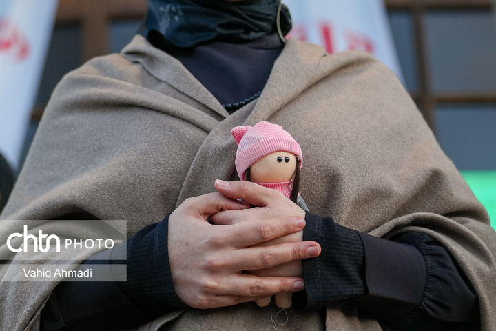 آیین «سین هشتم، سوگ میناب»