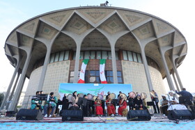 سین هشتم، سوگ میناب