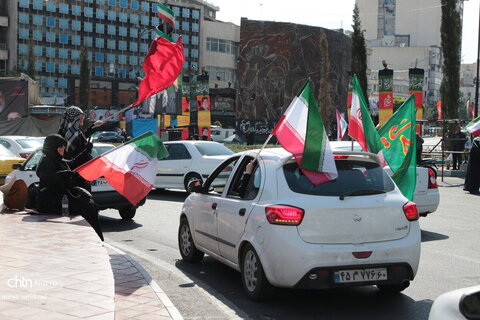 رژه خودرویی خانواده بزرگ میراث فرهنگی،گردشگری و صنایع‌دستی دستی