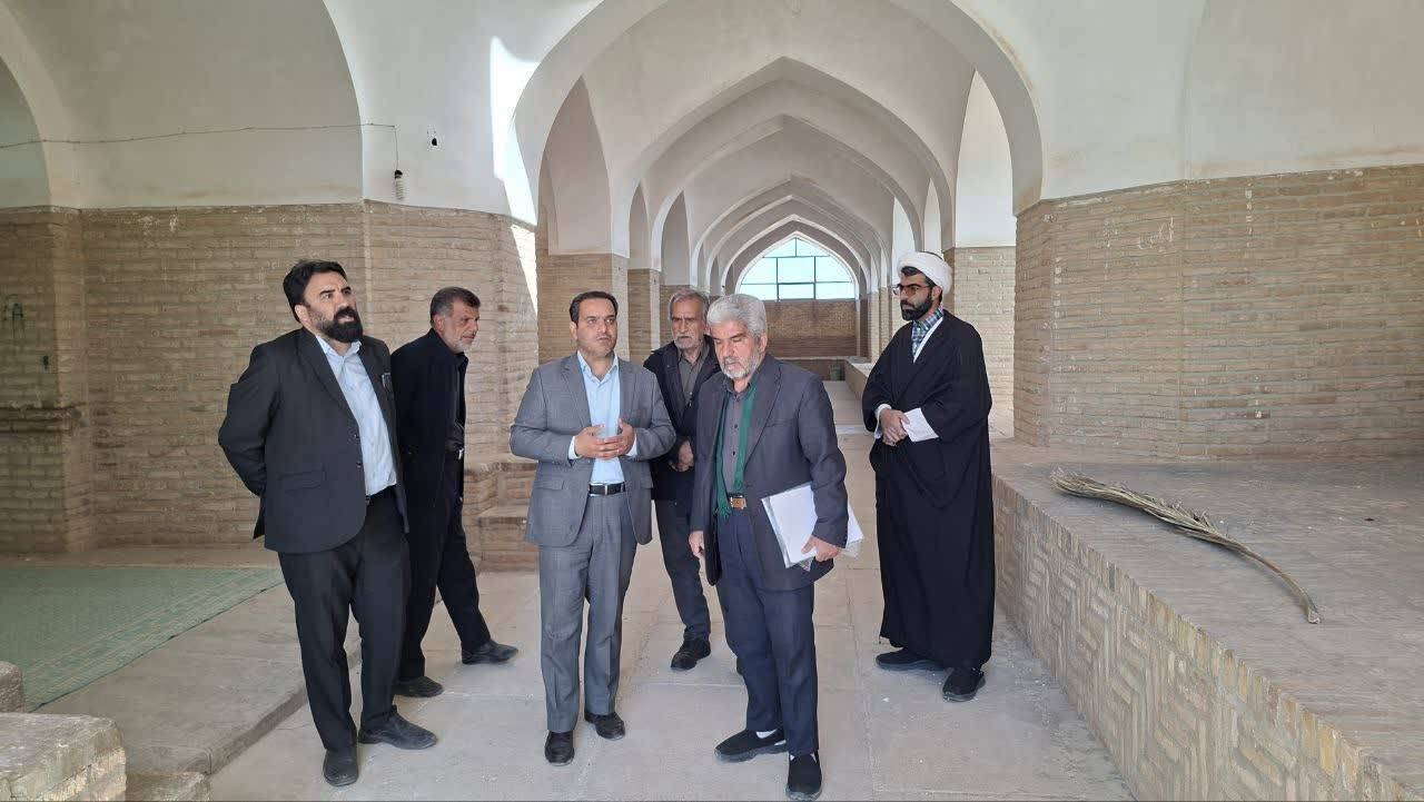 برنامه‌ریزی برای مرمت و سامان‌دهی بافت تاریخی روستای هفتادر