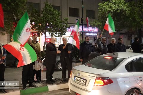 موکب هنرمندان صنایع دستی وتشکل های گردشگری در شب اربعین شهادت رهبر شهیدمان ودانش آموزان شهید مدرسه میناب