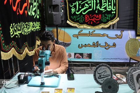 موکب هنرمندان صنایع دستی وتشکل های گردشگری در شب اربعین شهادت رهبر شهیدمان ودانش آموزان شهید مدرسه میناب