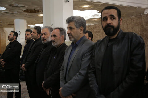 برگزاری آیین چهلم رهبر شهید در حرم مطهر حضرت معصومه(س)