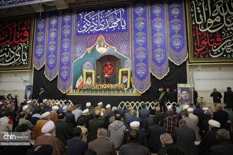 برگزاری آیین چهلم رهبر شهید در حرم مطهر حضرت معصومه(س)